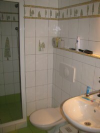 i033.jpg
